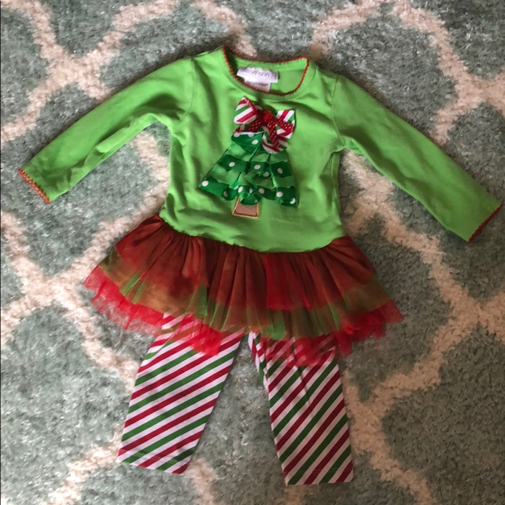 Size 6-9 mo Christmas outfit